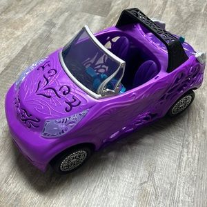 Monster High Scaris Car